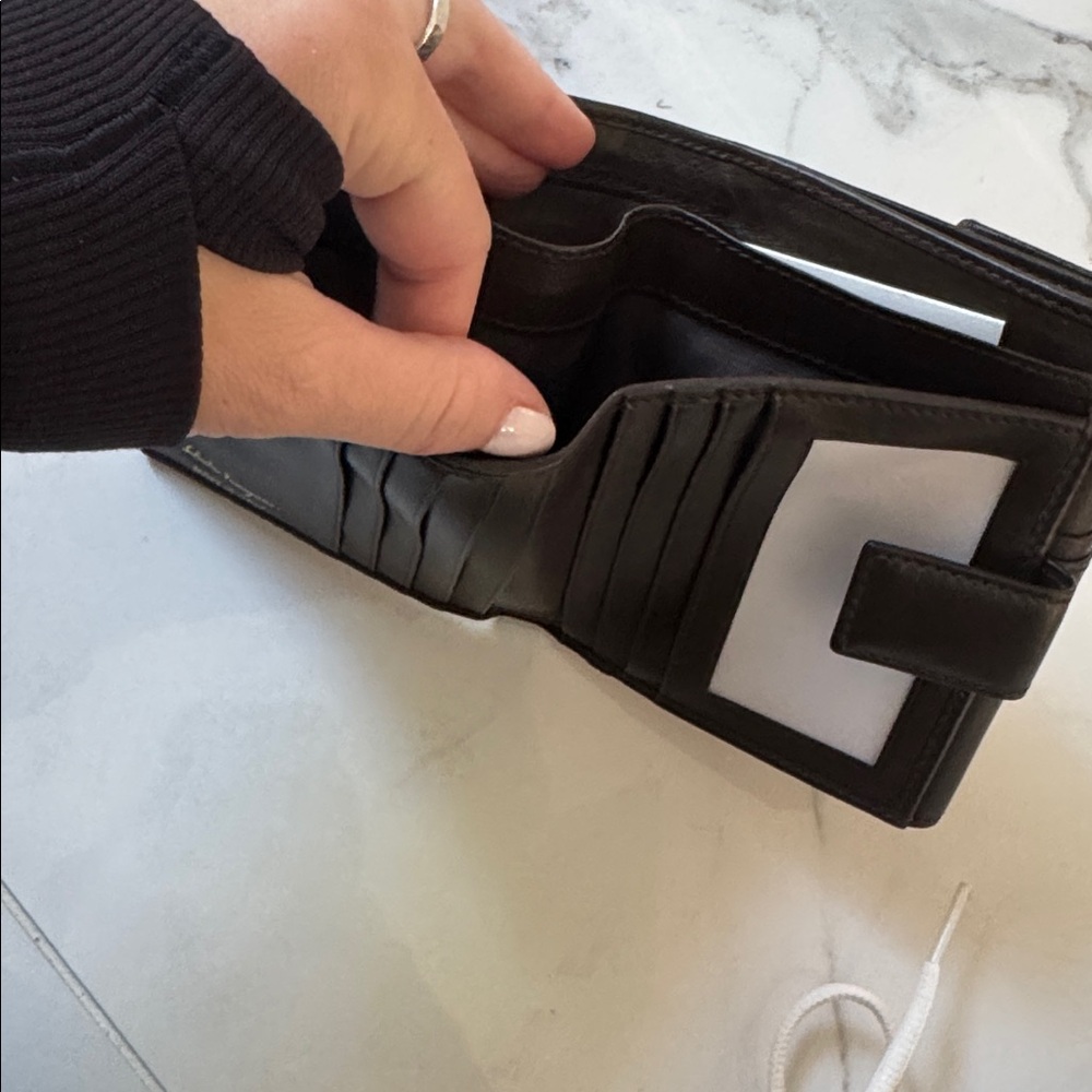 Salvatore Ferragamo wallet - Picture 7 of 7